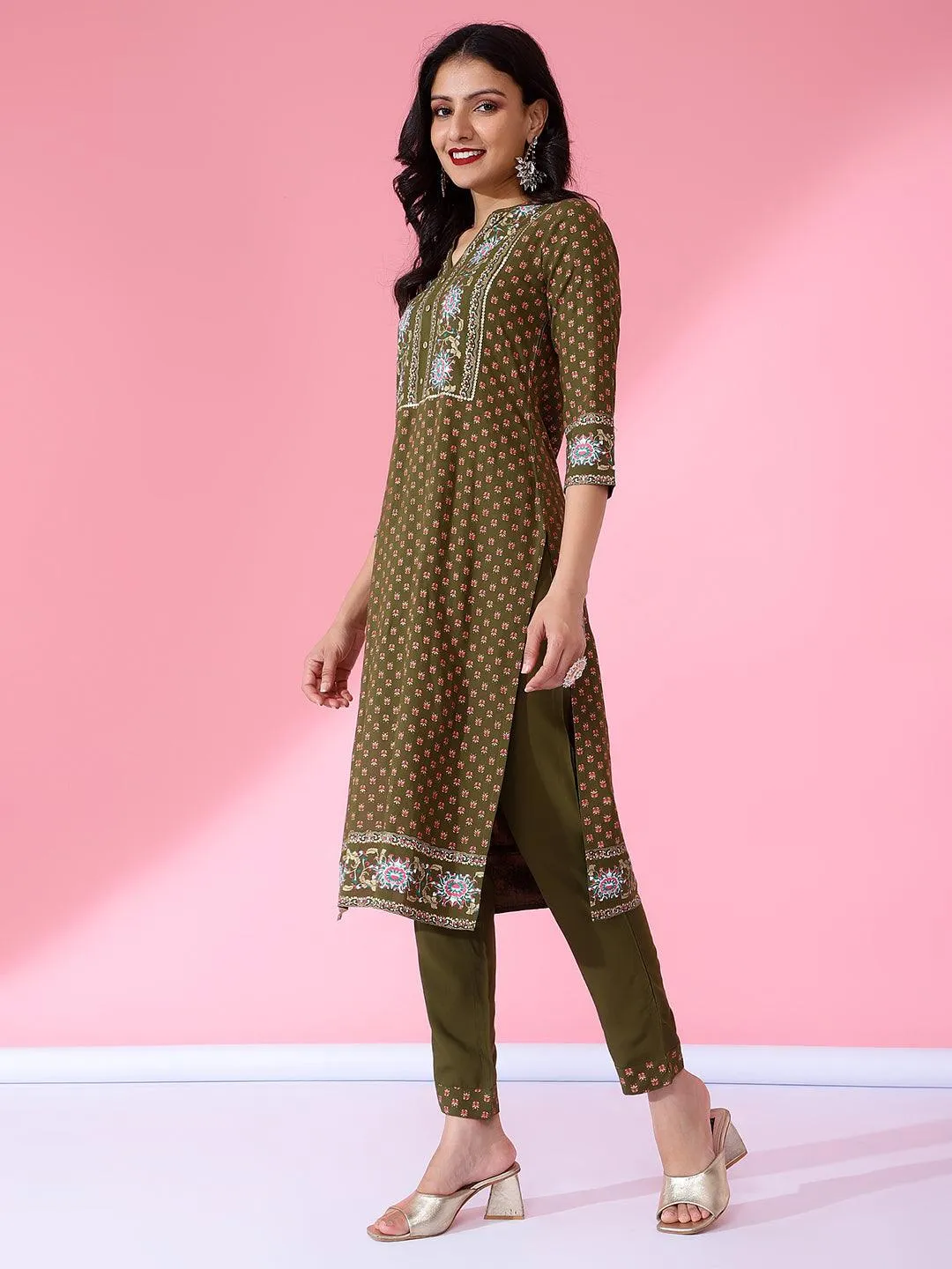 Bani Women Printed Women Kurta Suits Set