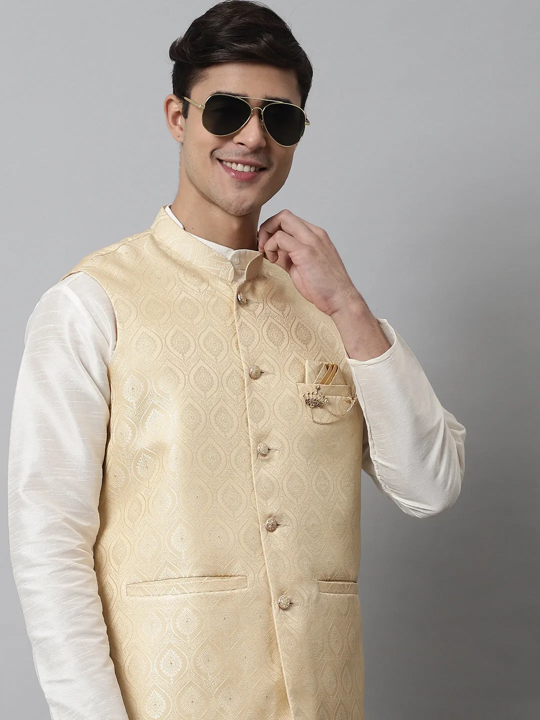 Men'S Golden Woven Design Waistcoats