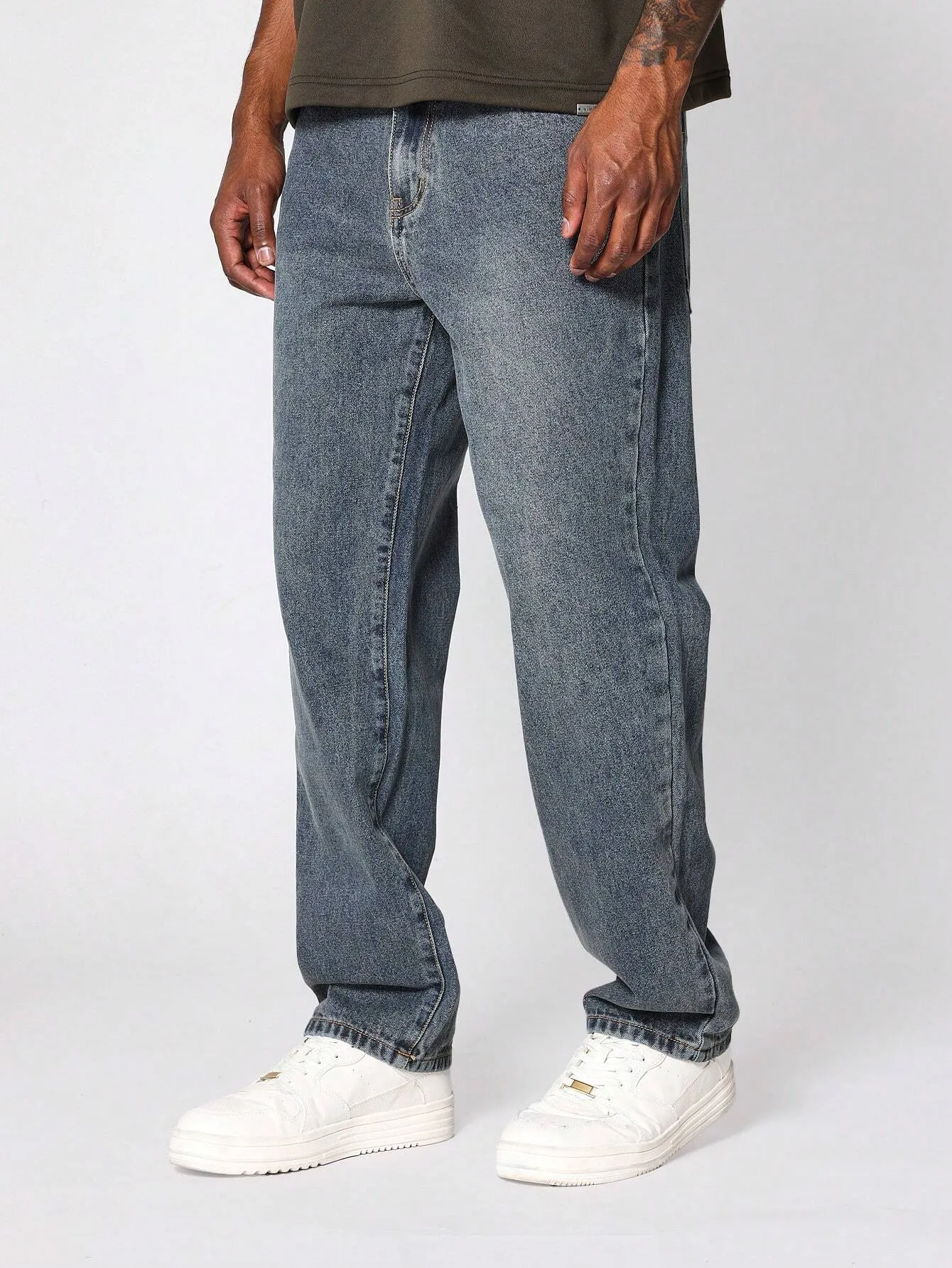 SUMWON Straight Fit 5 Pocket Jean