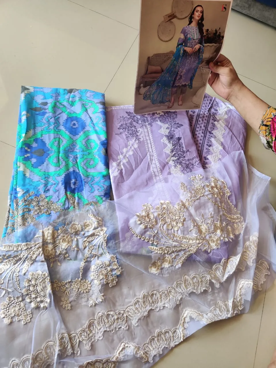 Unstitched Purple Cotton Pakistani Style Suits Dress Material